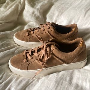 Brown UGG low chunk shoes